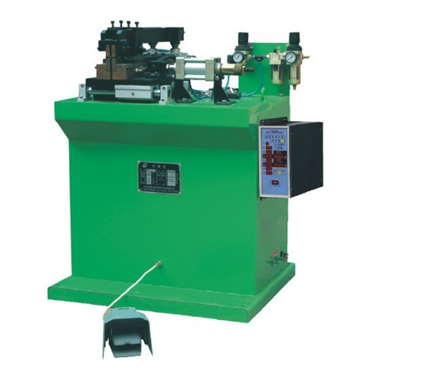 1706006822115673.jpg 2-氣動對焊機后壓式.jpg